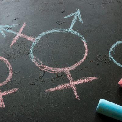 Rosa und Blau sind für alle Kinder da – geschlechtsvariante Kinder in der Kita