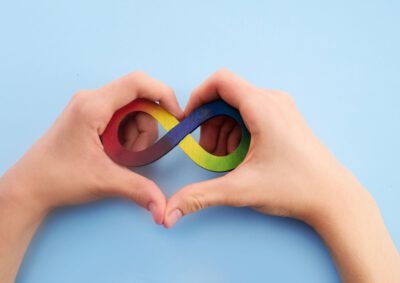Potentiale entfalten: Neurodivergente Kinder optimal unterstützen (ONLINE)