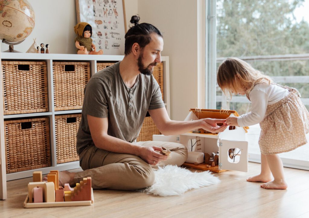 Mit Marte Meo® die Superkraft des Freispiels nutzen